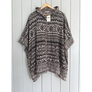 NWT Lucky Brand Fair Isle Knit Poncho Cardigan One Size Snap Buttons Black Cream